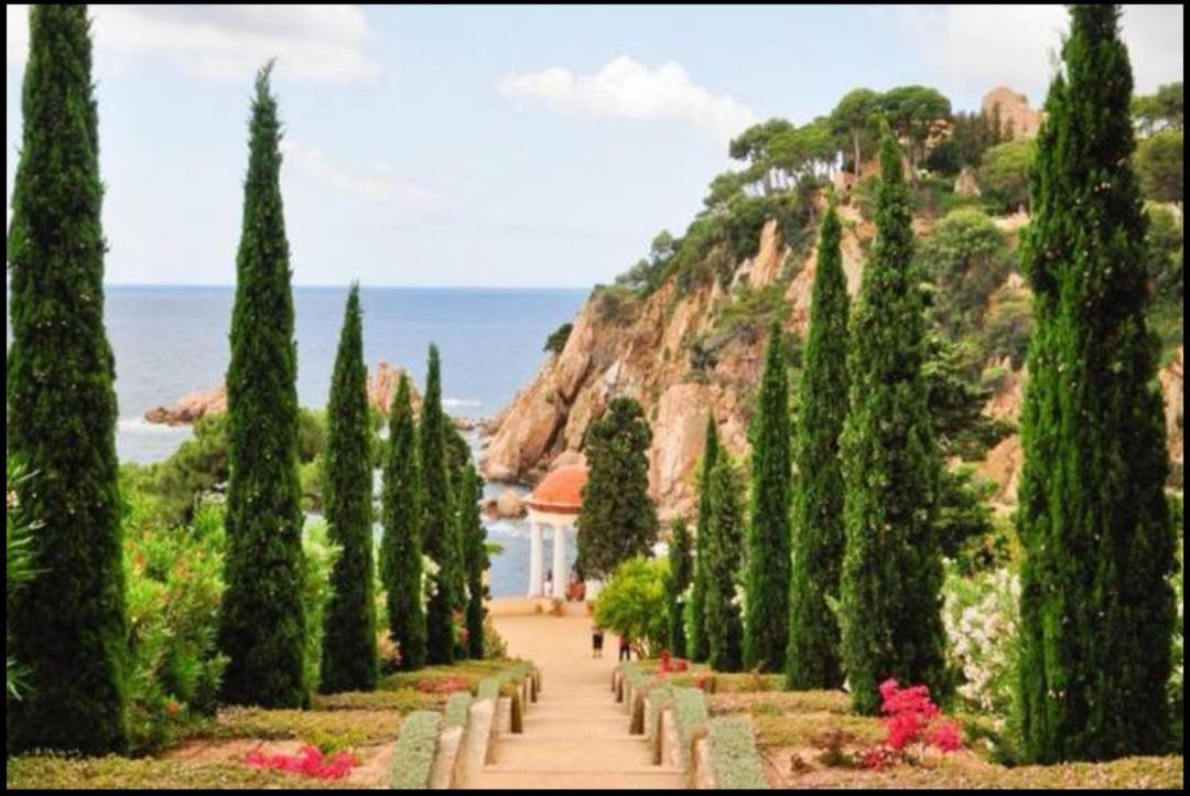 Seahomes Vacations, La Casa Blue Mediterranean Lifestyle 布拉内斯 外观 照片