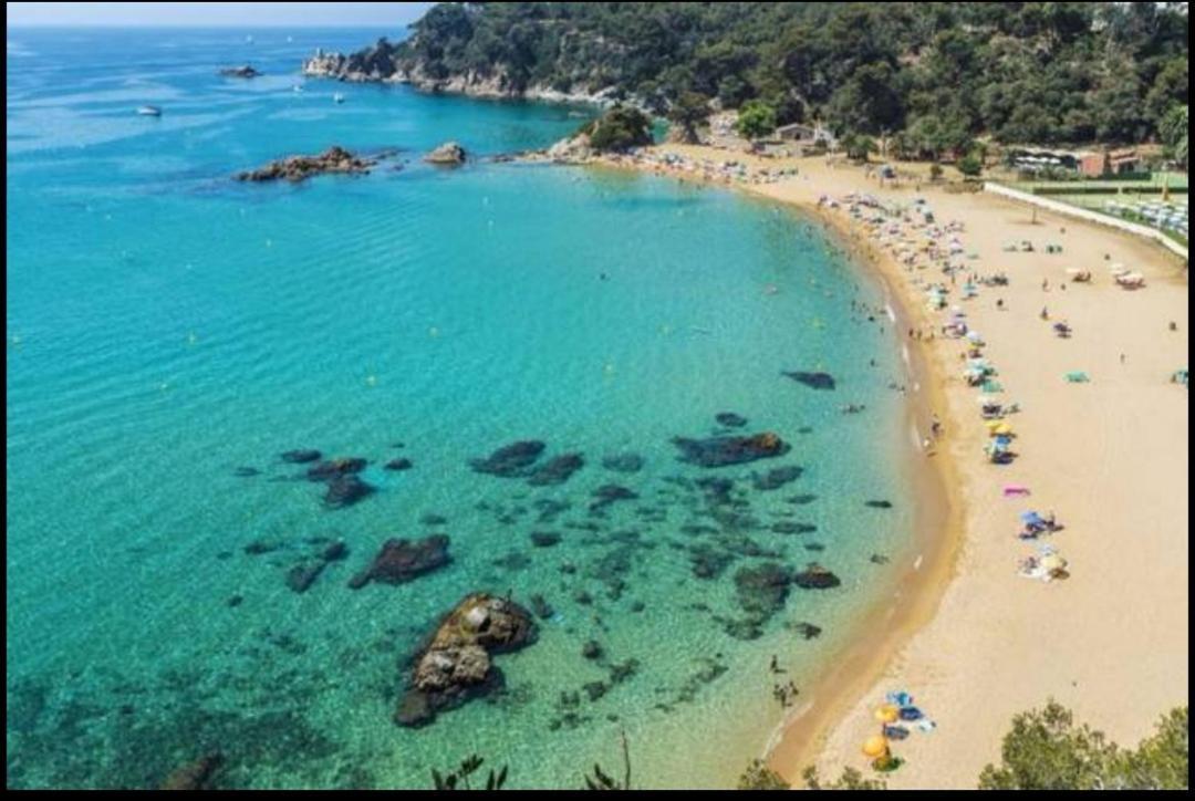 Seahomes Vacations, La Casa Blue Mediterranean Lifestyle 布拉内斯 外观 照片