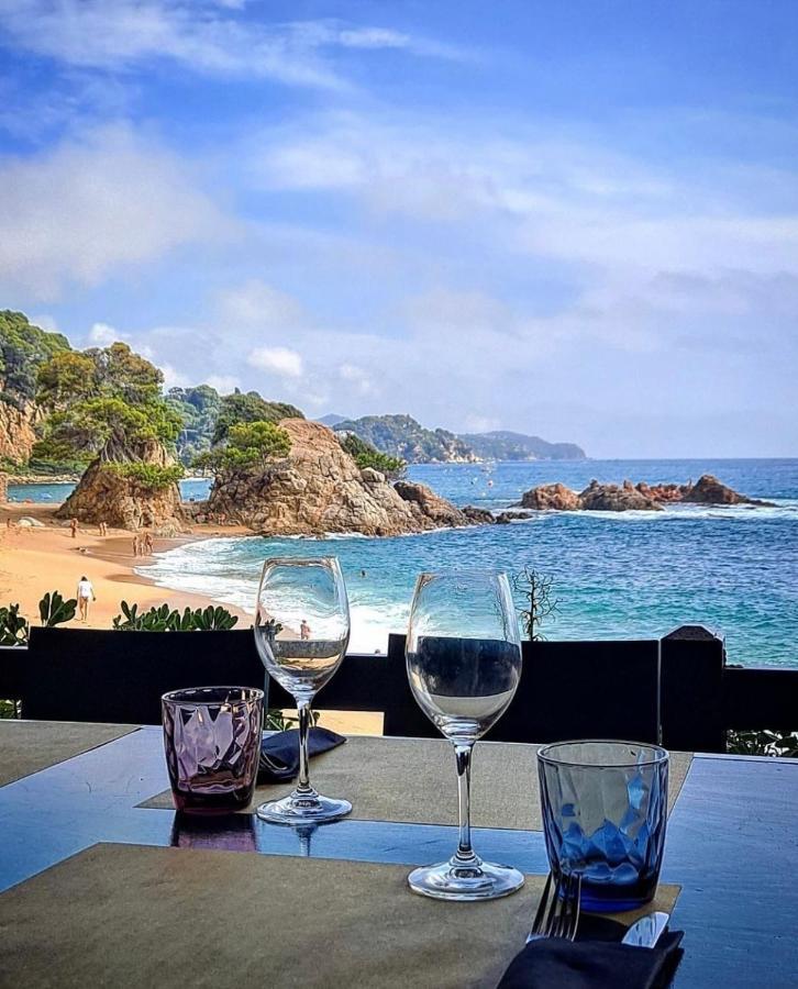 Seahomes Vacations, La Casa Blue Mediterranean Lifestyle 布拉内斯 外观 照片