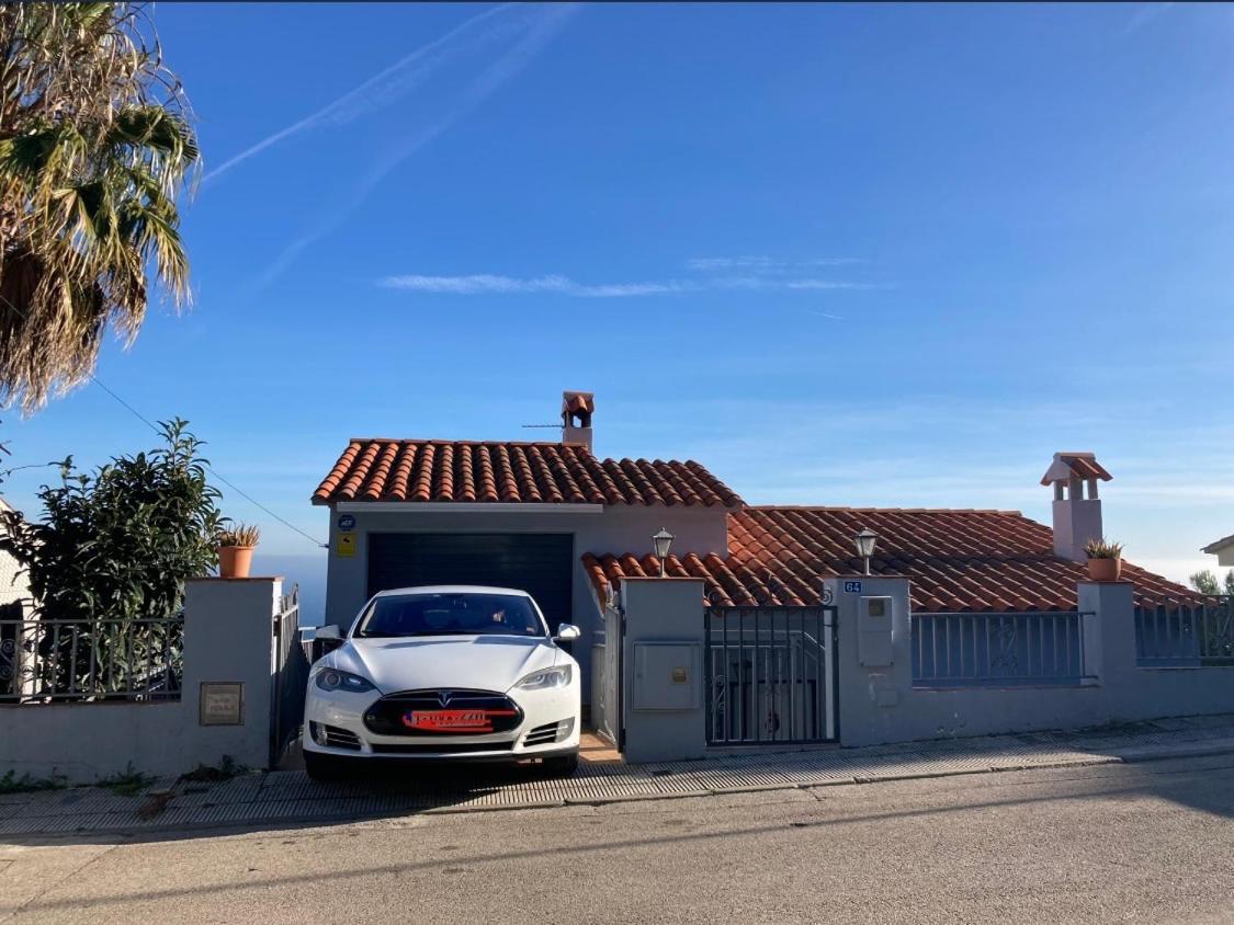Seahomes Vacations, La Casa Blue Mediterranean Lifestyle 布拉内斯 外观 照片