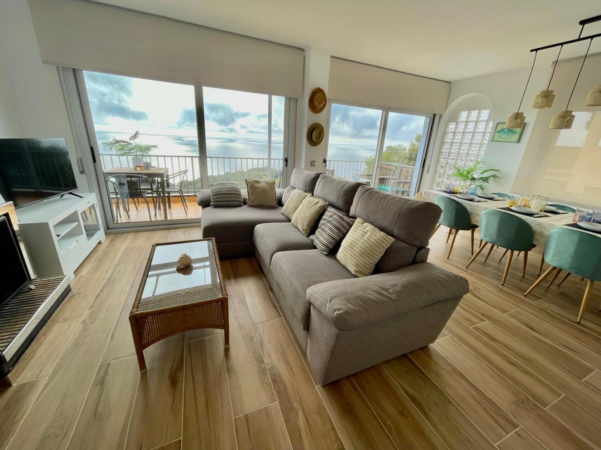 Seahomes Vacations, La Casa Blue Mediterranean Lifestyle 布拉内斯 外观 照片