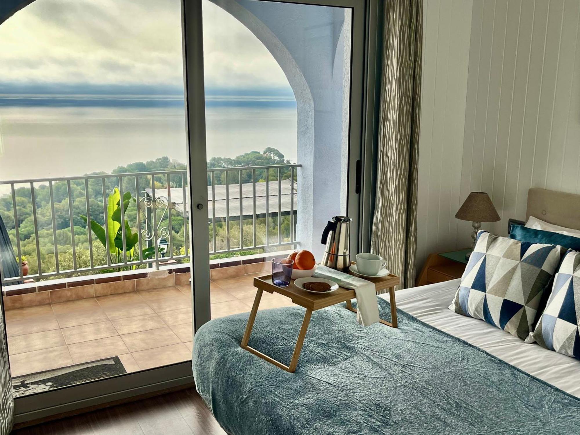 Seahomes Vacations, La Casa Blue Mediterranean Lifestyle 布拉内斯 外观 照片