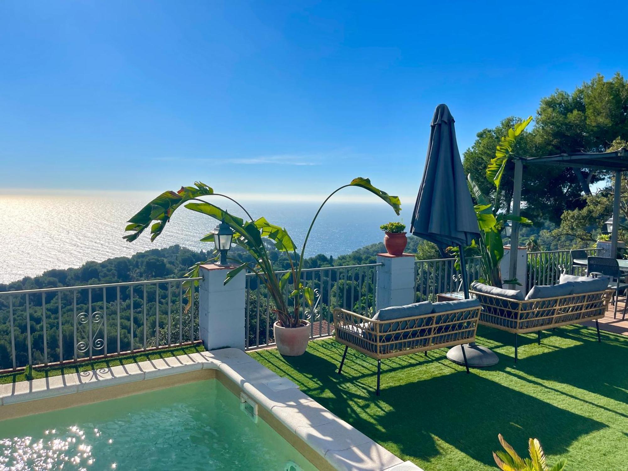 Seahomes Vacations, La Casa Blue Mediterranean Lifestyle 布拉内斯 外观 照片
