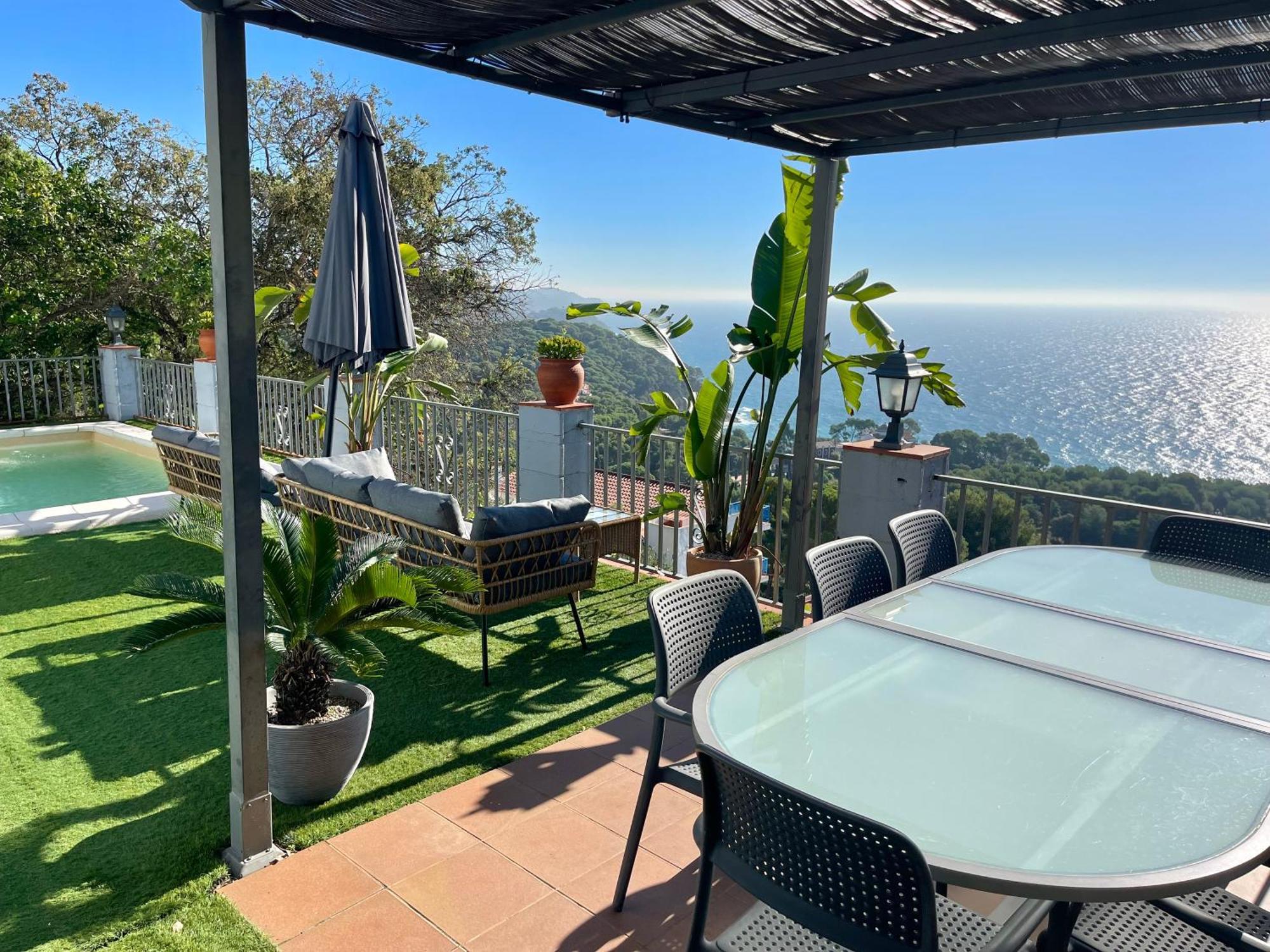 Seahomes Vacations, La Casa Blue Mediterranean Lifestyle 布拉内斯 外观 照片