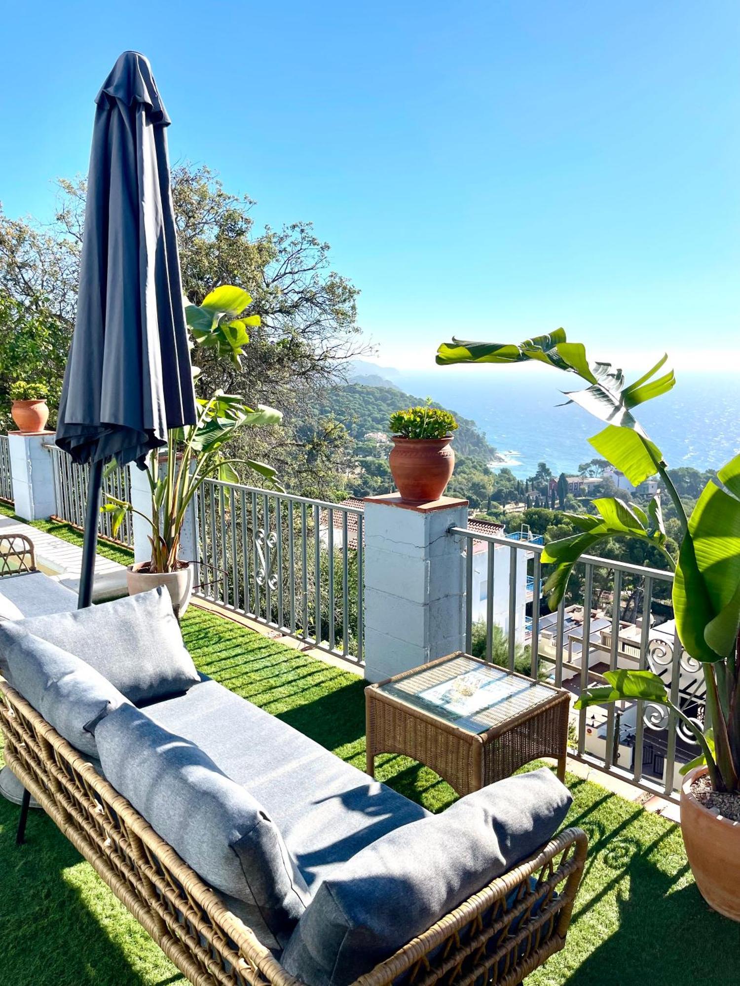 Seahomes Vacations, La Casa Blue Mediterranean Lifestyle 布拉内斯 外观 照片