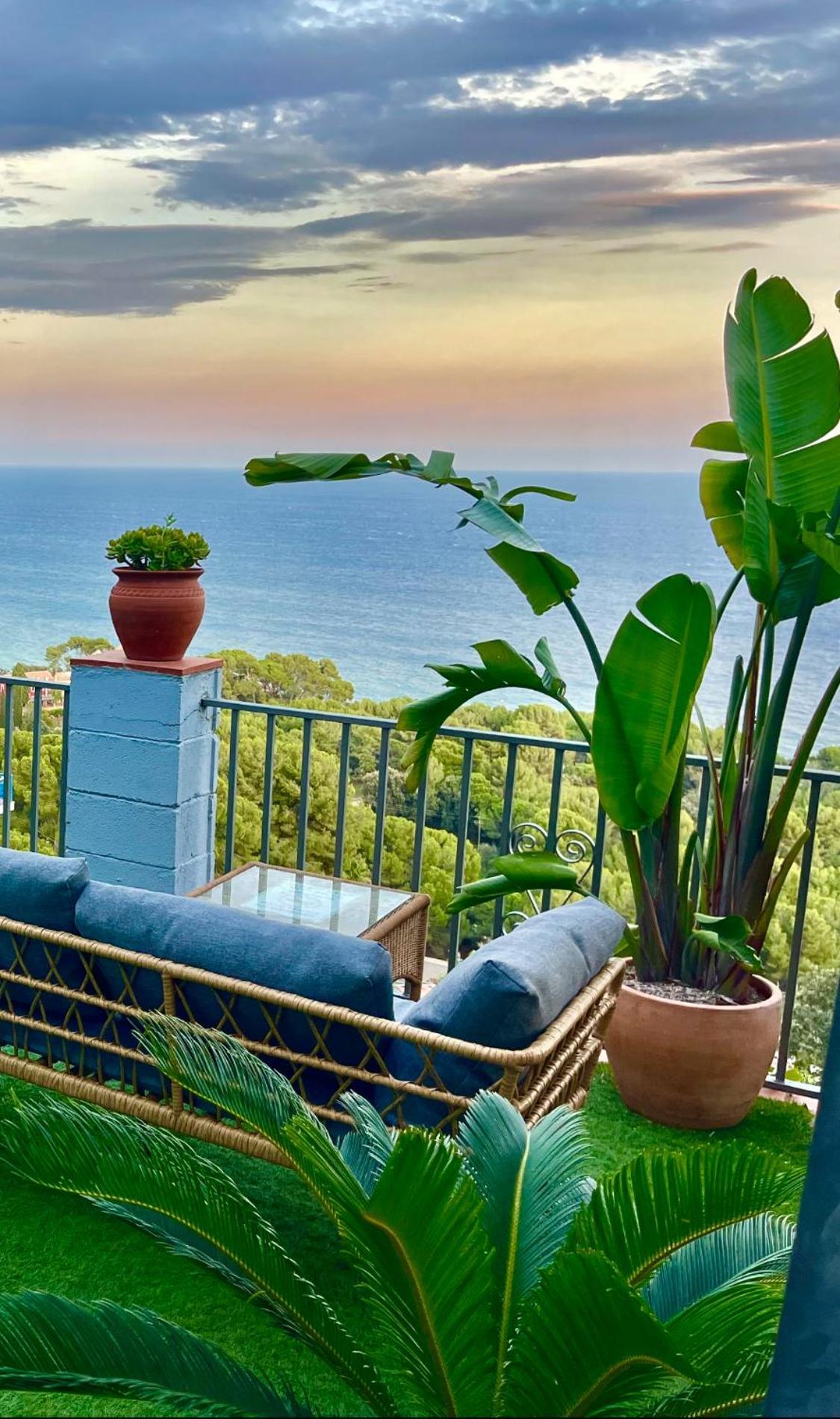 Seahomes Vacations, La Casa Blue Mediterranean Lifestyle 布拉内斯 外观 照片