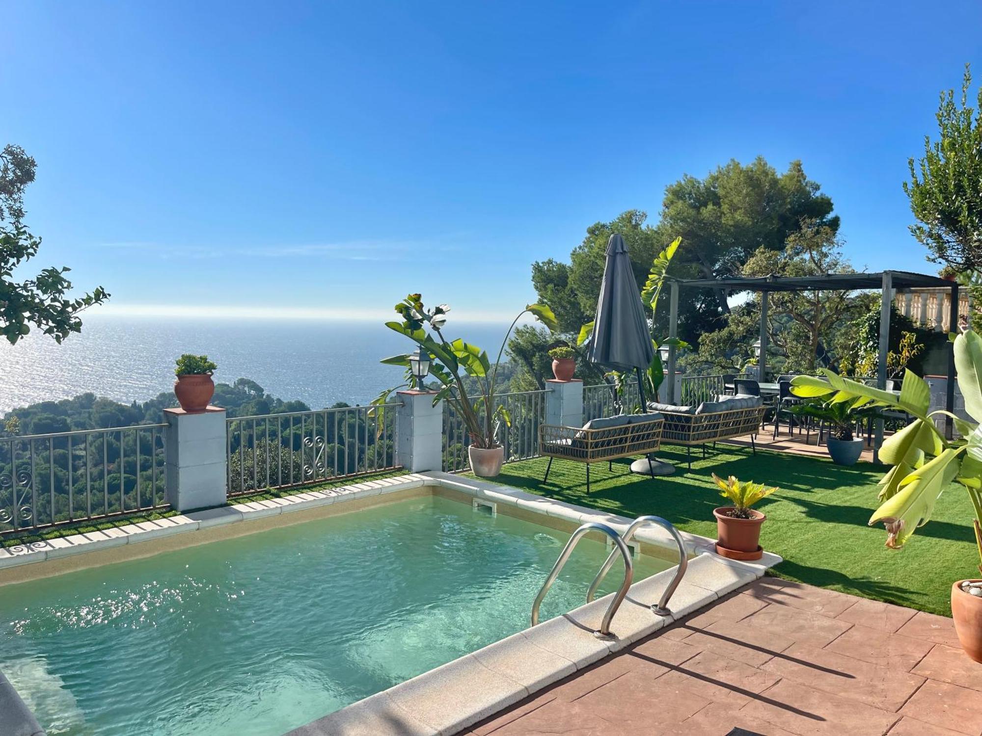 Seahomes Vacations, La Casa Blue Mediterranean Lifestyle 布拉内斯 外观 照片